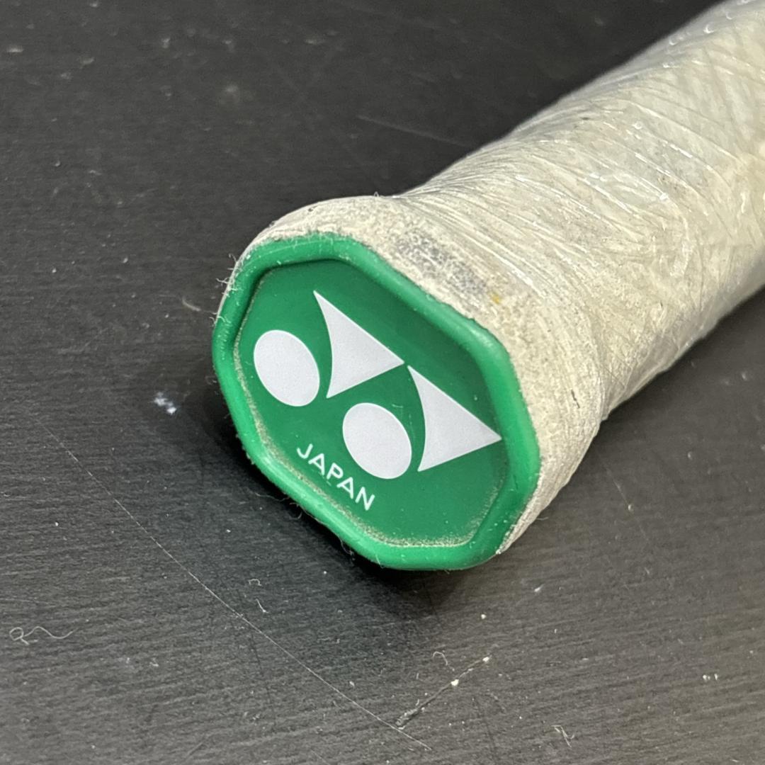 YONEX　DUORA　Z　STRIKE　バトミントンラケット　ガット無し