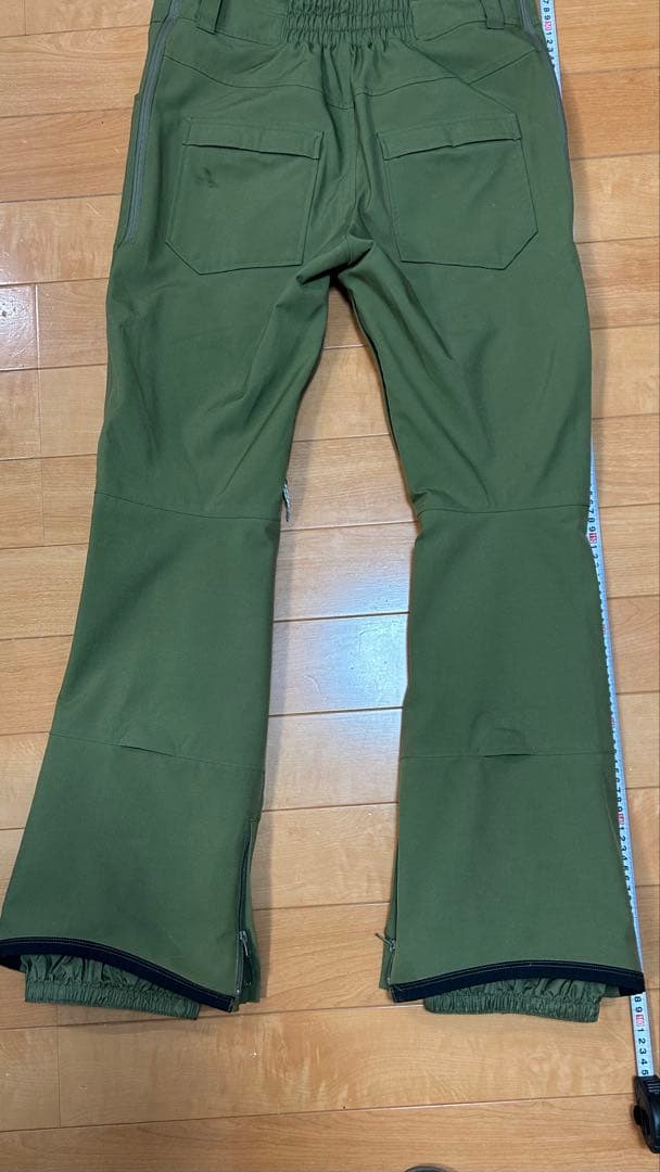 BURTON ビブパンツ Mサイズ　レディース　バートン　カーキ