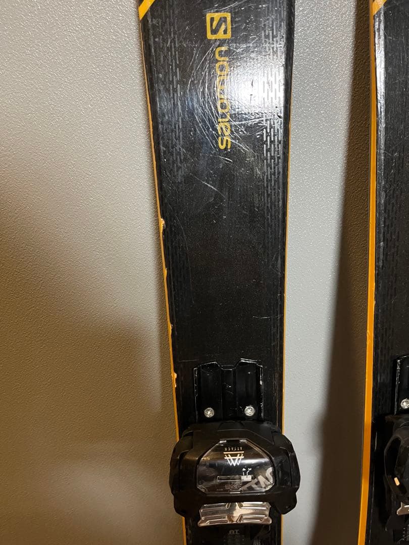 スキー板　SALOMON QST92 153cm
