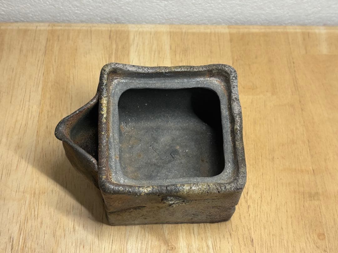 124. 備前焼 宝瓶 登り窯 龍 4角 手びねり 急須