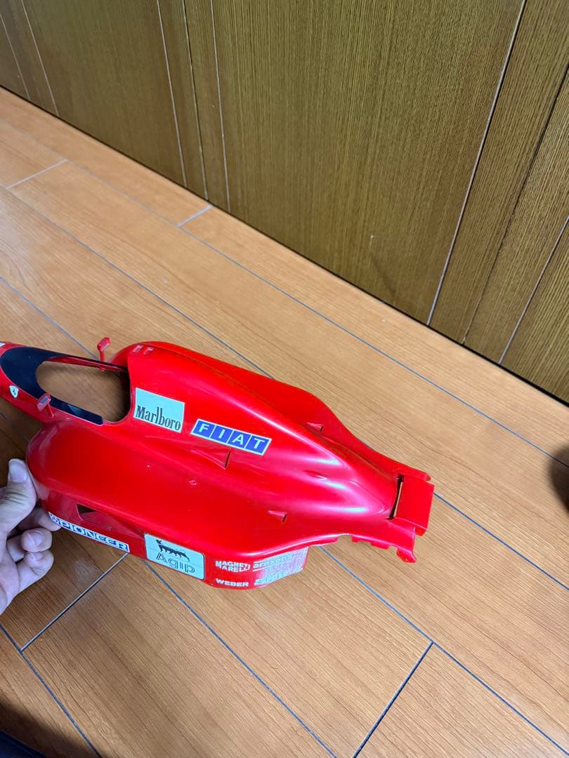 自動車 Rosso 1/8 f643