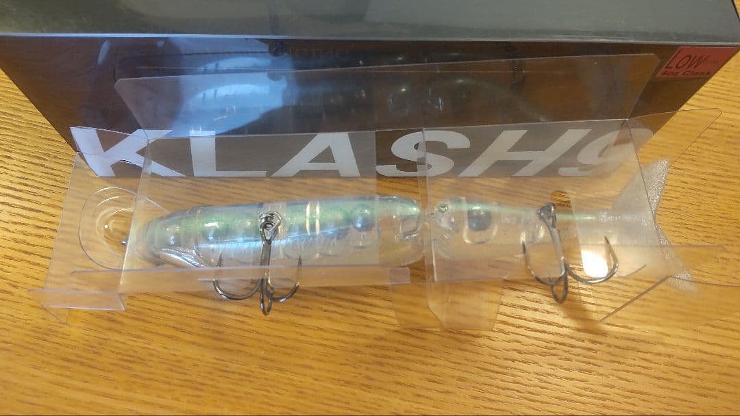 ●KLASH9 Low Crystal Flash ルアー