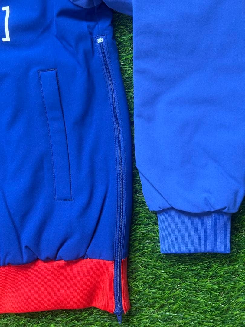 【Mサイズ】V12 WARM SNEAD（メンズ 中綿ジャケット）