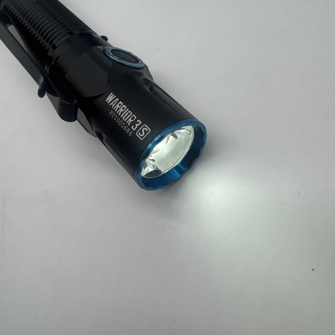 竹*鶴様 OLIGHT warrior3 オーライト