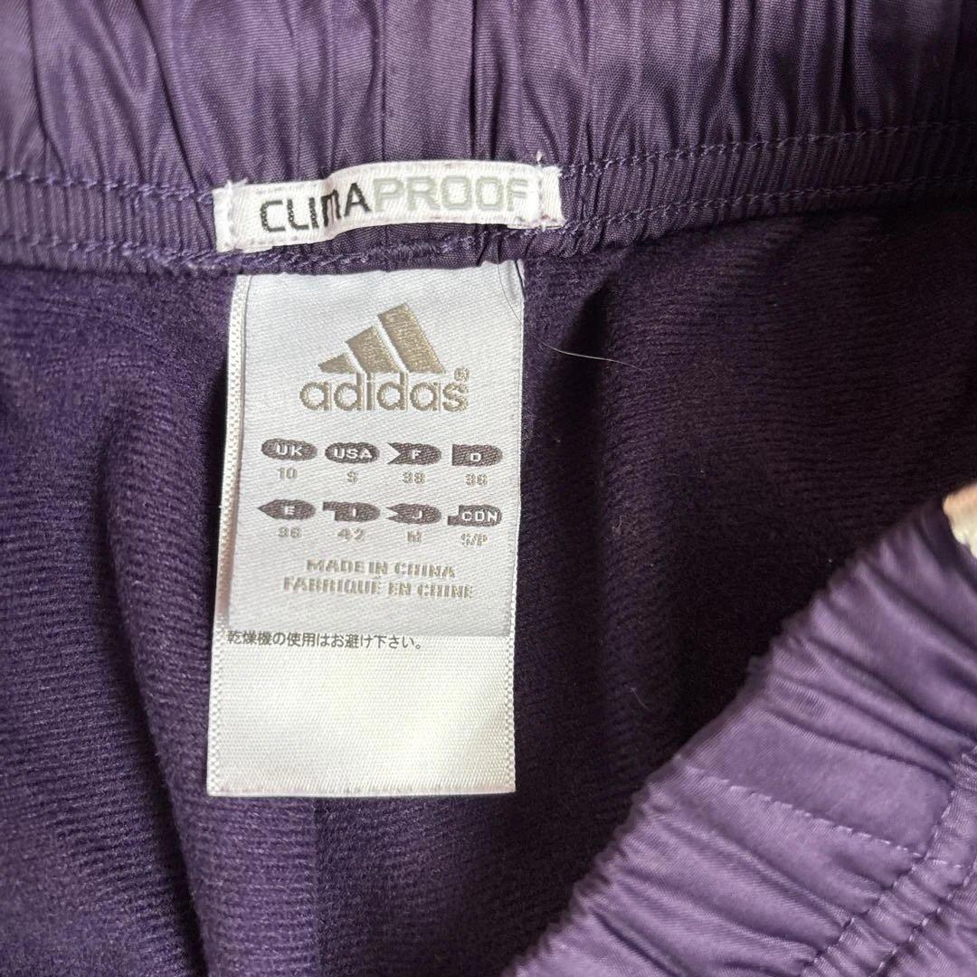 adidas ナイロン　上下　アップウェア