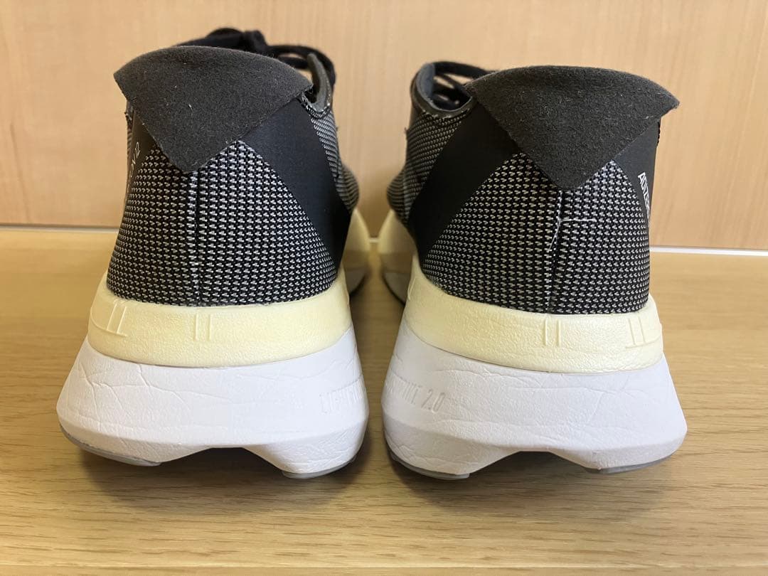 adidas アディゼロ ボストン12 ワイド 27.0cm