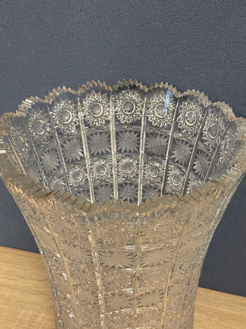 ボヘミア　ガラス花瓶　クリスタル　30cm