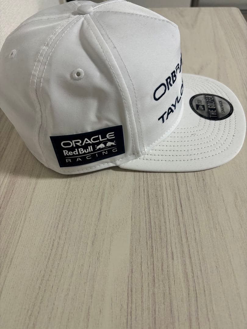 [限定]TaylorMade スナップバックキャップ ホワイト