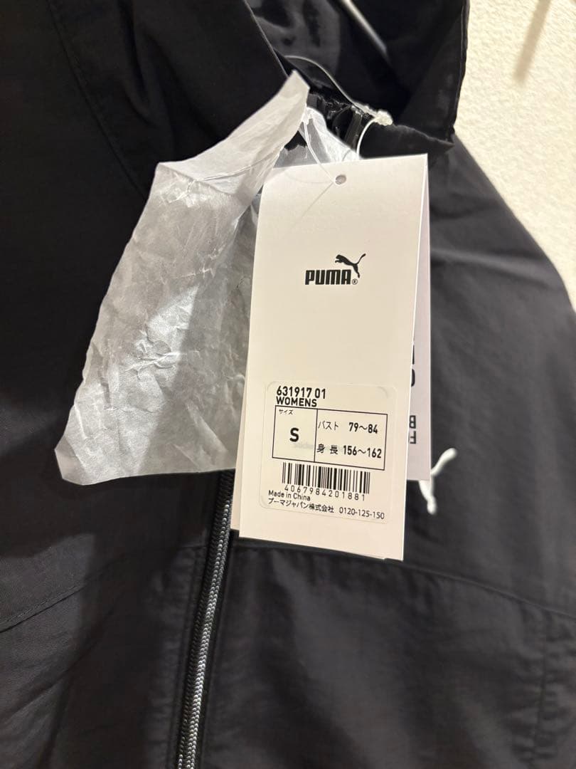 新品タグ付✨PUMA プーマ クロップド丈 ナイロンジャケット 黒 レディースS