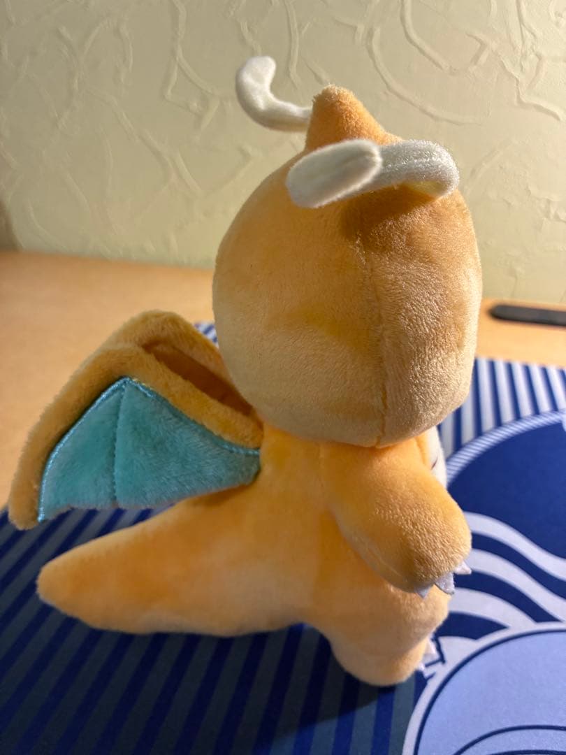 ポケモン　へんしんメタモン　カイリュー　ぬいぐるみ