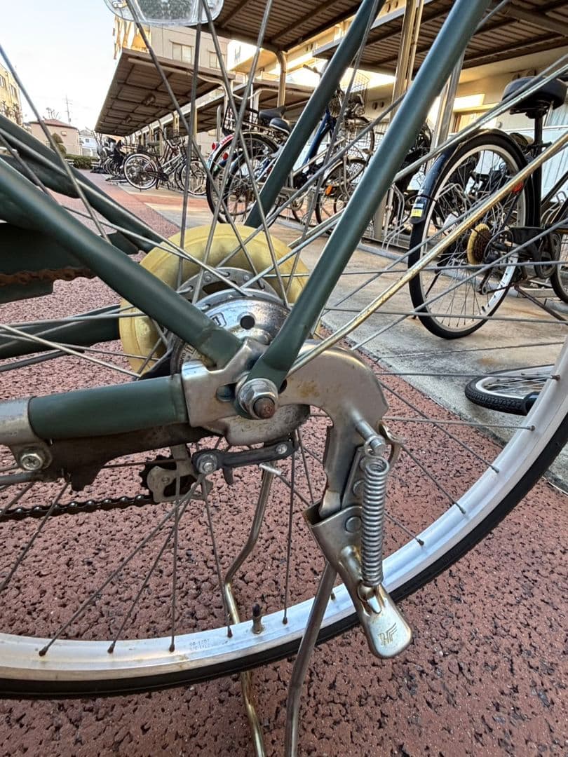【引取限定】シティサイクル 自転車 グリーン カゴ付き 6段ギア