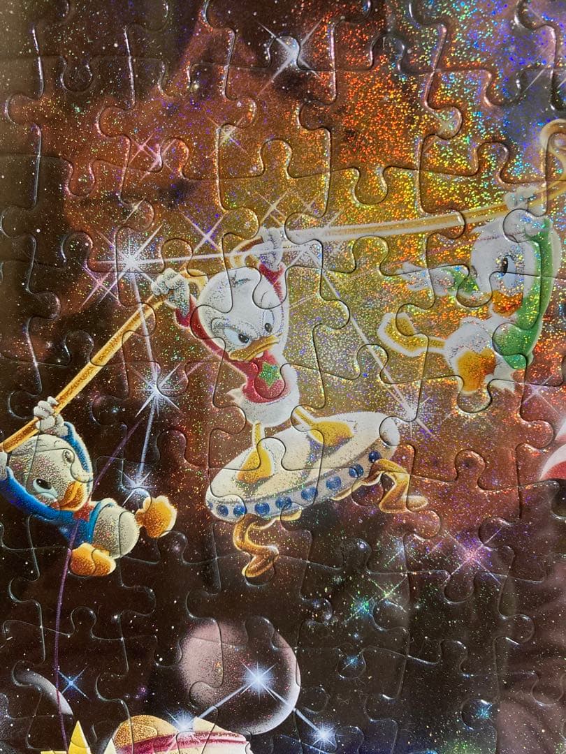 513P⑬ディズニー宇宙テーマ　ジグソーパズルキラキラ✨ラメ　フレーム付き