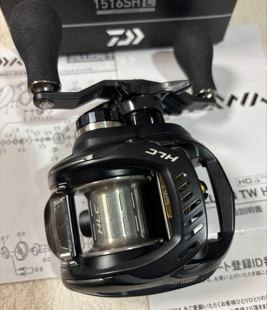 超美品超良品希少ダイワ 18 ZILLION TW HLC 1516SHL