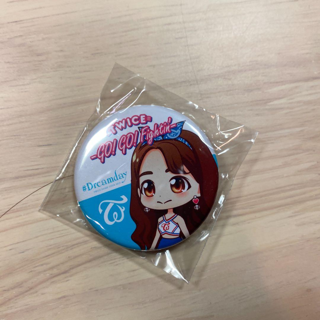 ゴーゴーファイティン TWICE ナヨン 缶バッチ