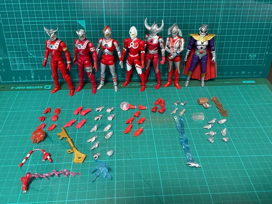 3/15迄)超動αウルトラマンセット　昭和ウルトラマン18体・オプションセット