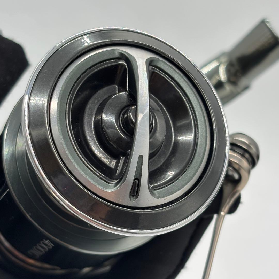 【極美品】SHIMANO シマノ 22ステラ 4000XG リール