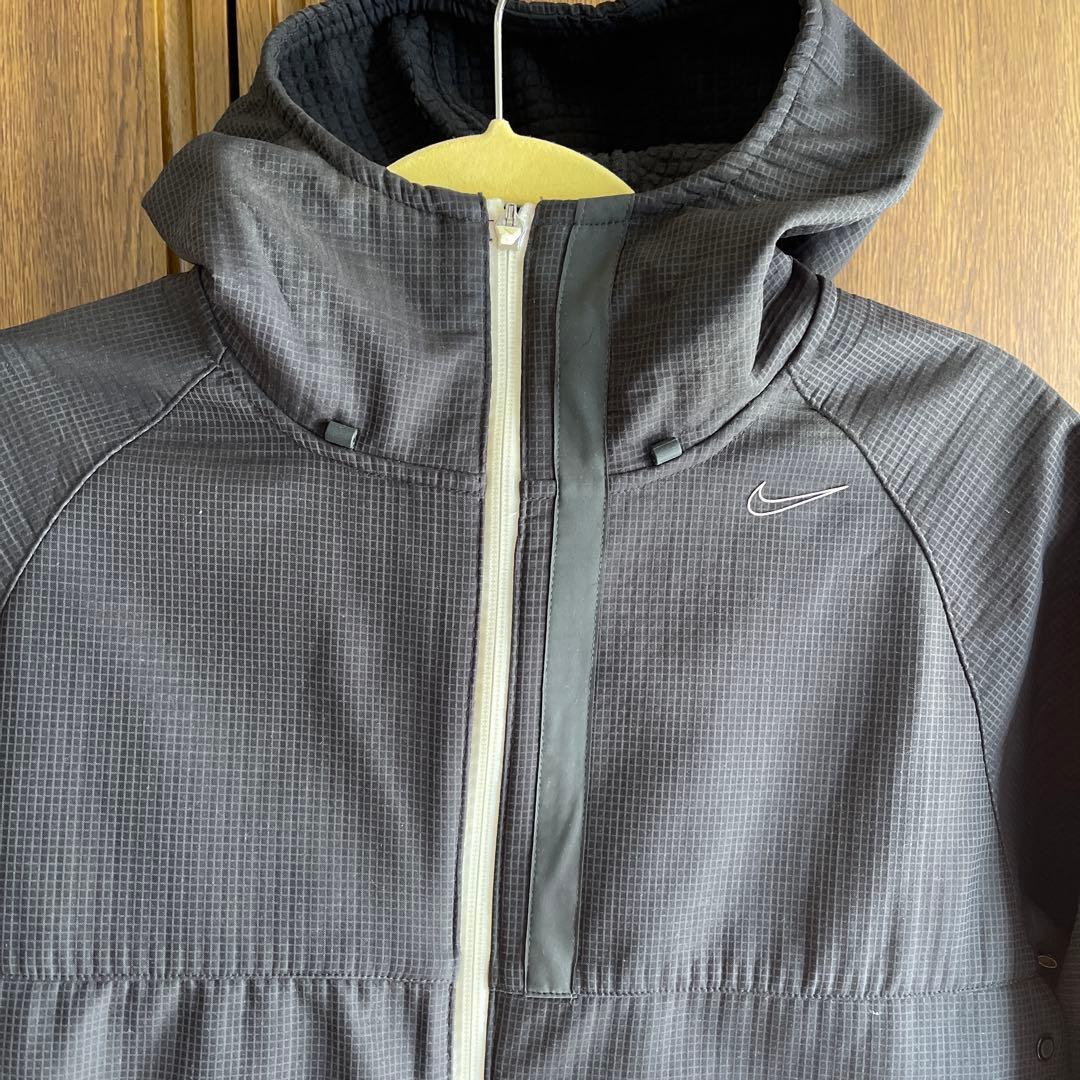 Nike ブラック ウィンドブレーカー
