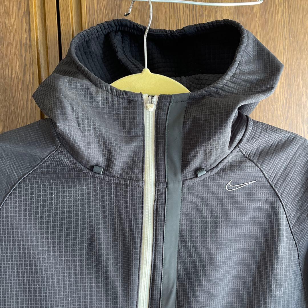 Nike ブラック ウィンドブレーカー