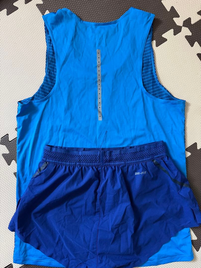 Nike DRI-FIT ランニングシャツ&パンツS