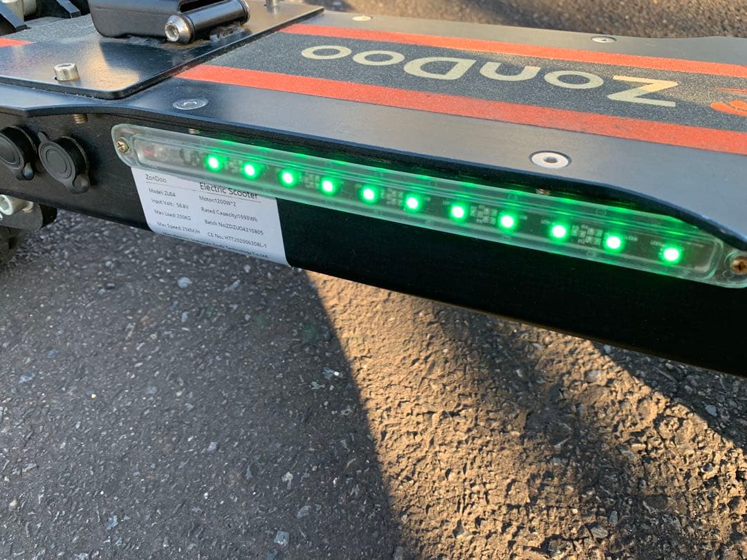 電動スクーター折りたたみ型　ジャンク品　引き取りのみ
