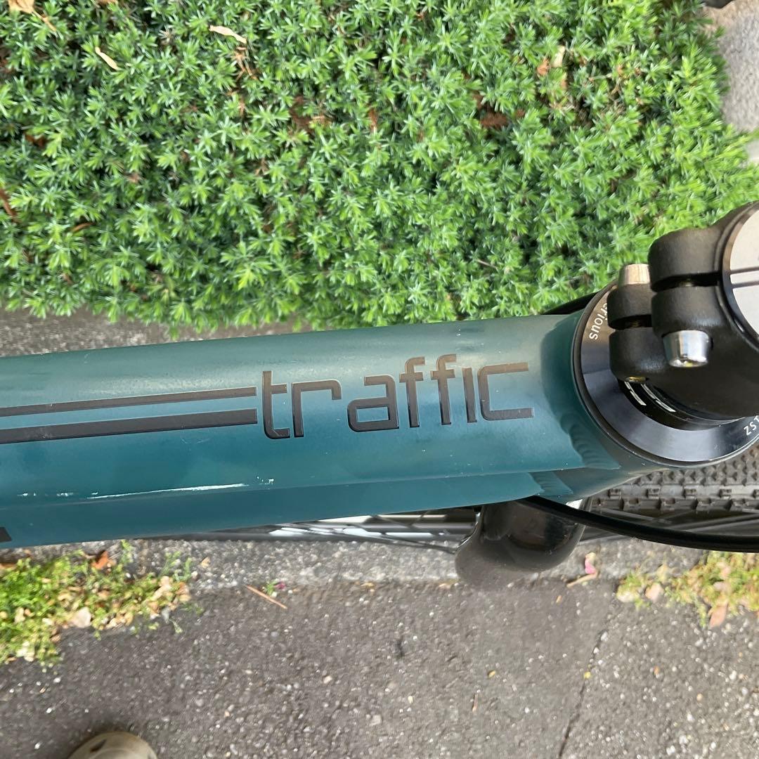 GT Traffic 3.0 XSサイズベースカスタムクロスバイク