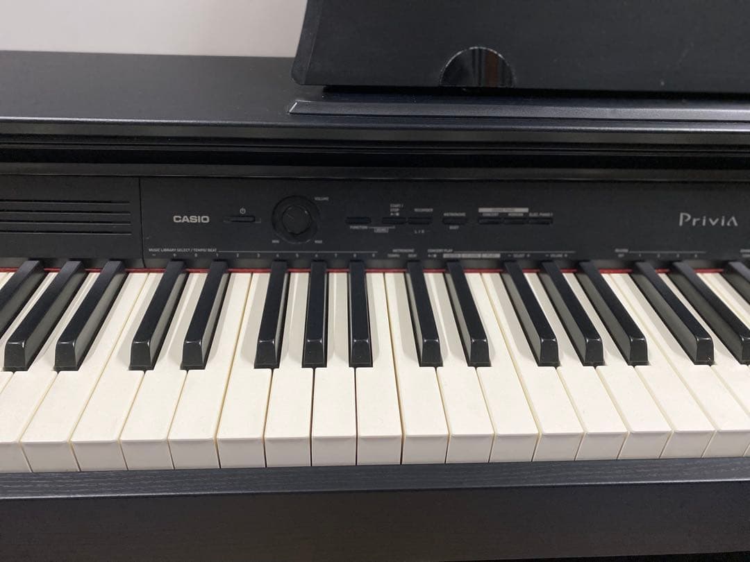 スリムで人気の電子ピアノ！CASIO PX760 / PX-760