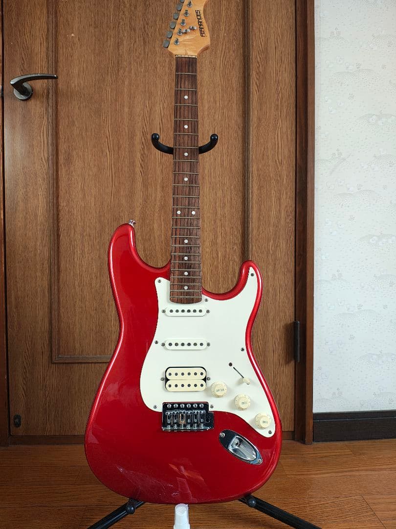 エレキギター FERNANDES Stratocaster