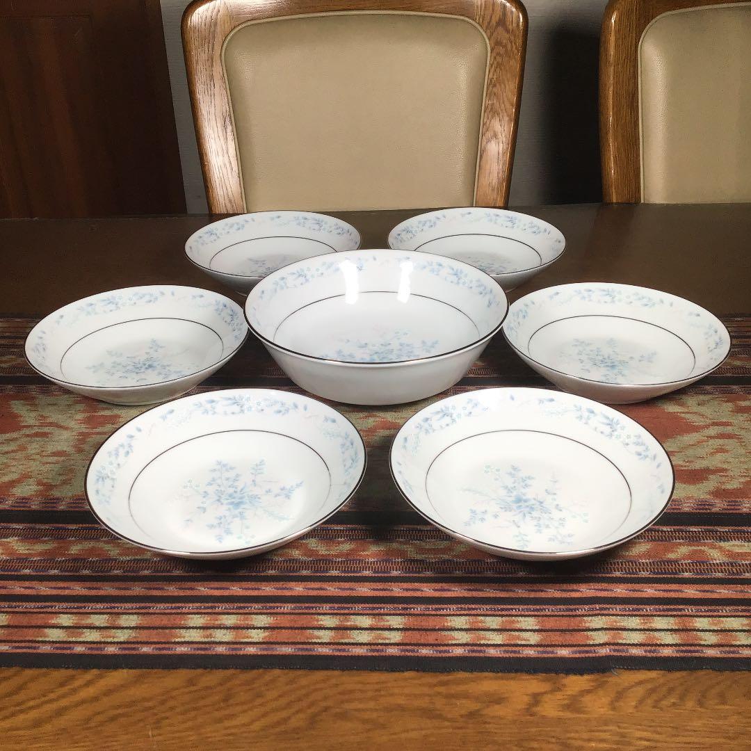 『発見うー特価』　Noritake 『CAROLYN』　パーティセット　40点