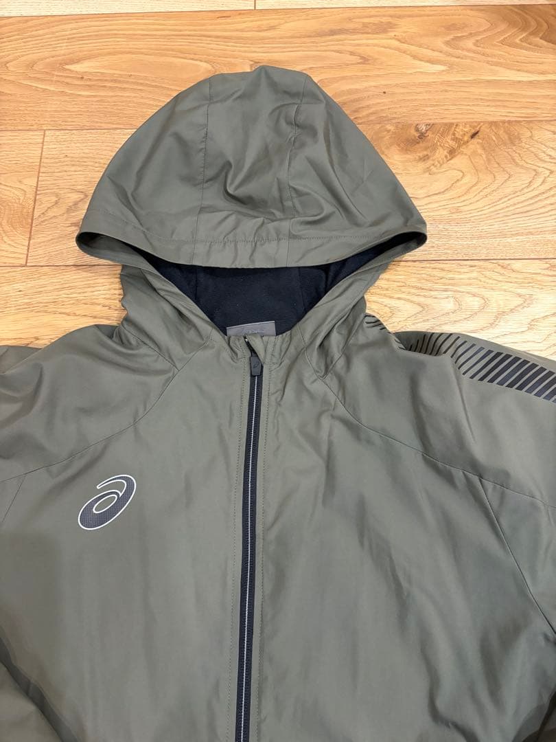 ASICS トレーニングウェア　上下セット　裏起毛 人気