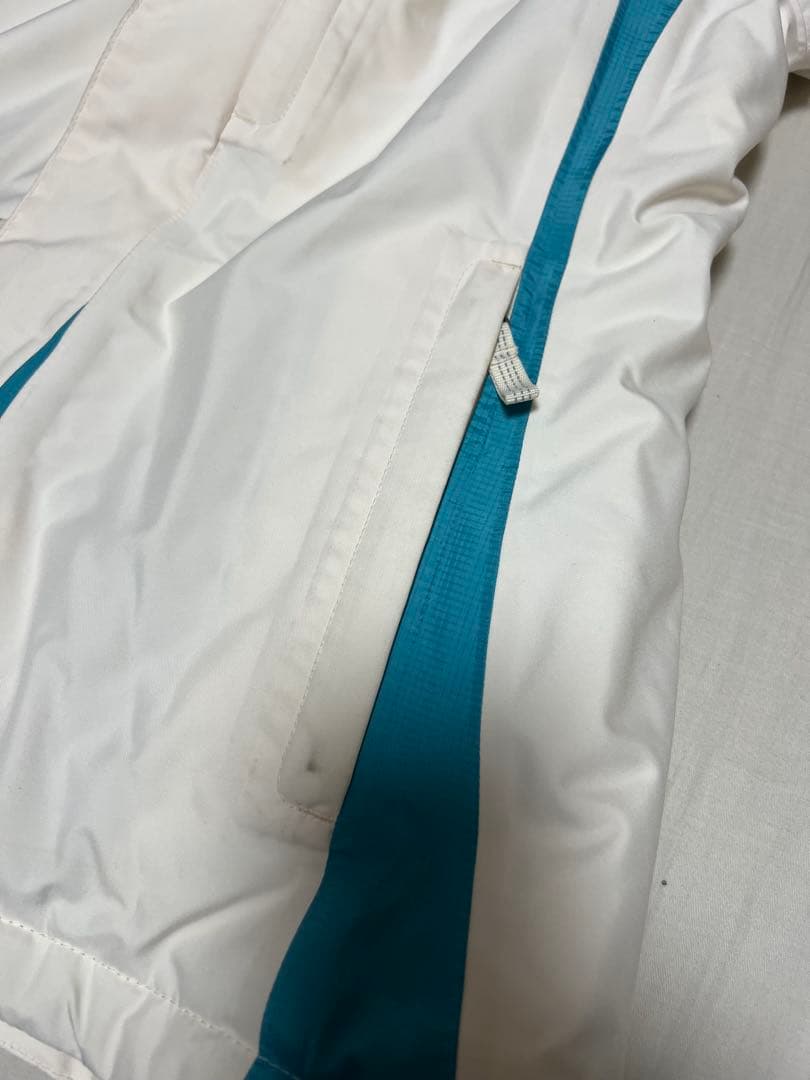 パタゴニアPatagonia girls XL スキーウェア　女性Sサイズ相当