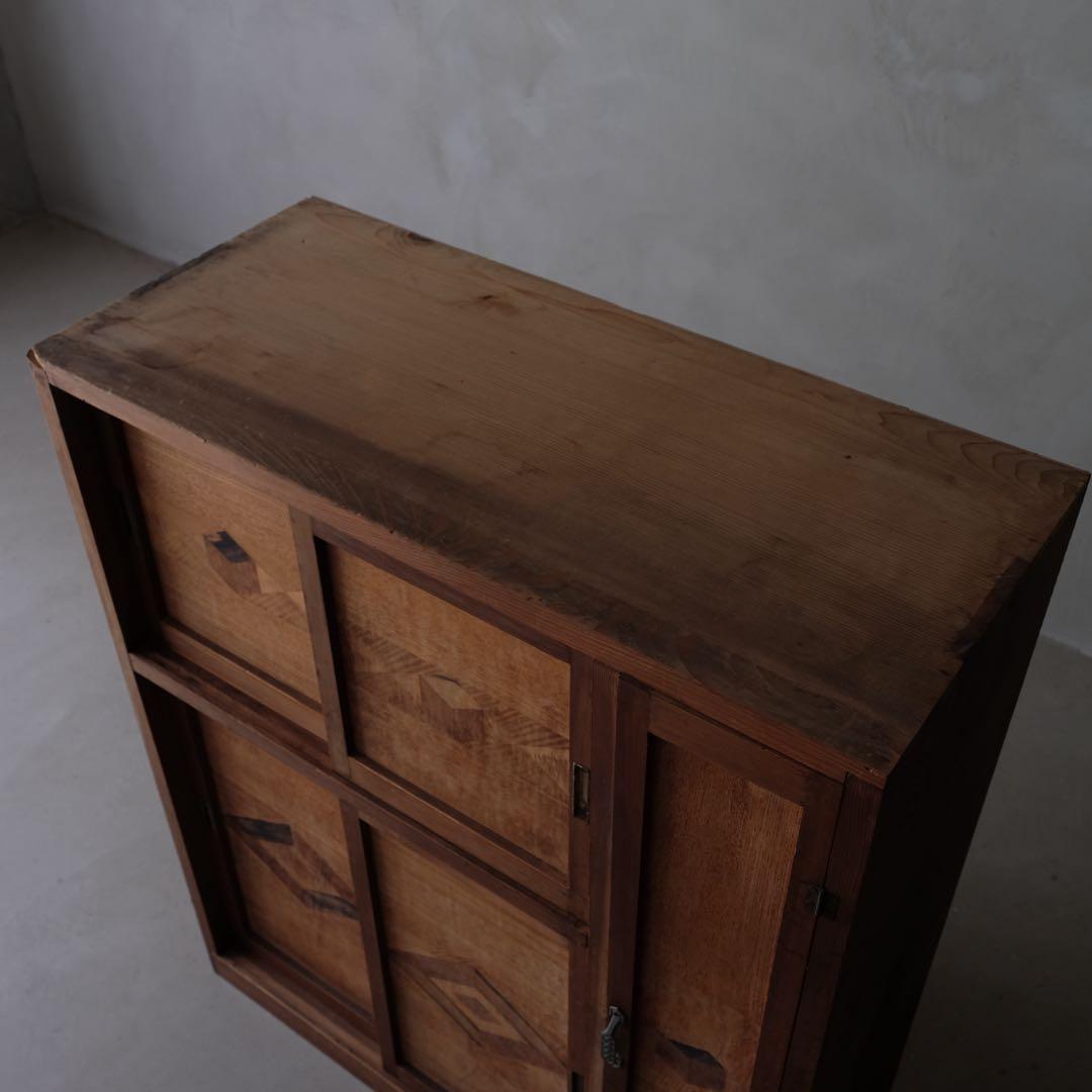 杉材 収納棚　板戸 食器棚 本箱 水屋箪笥 古家具 昭和レトロ