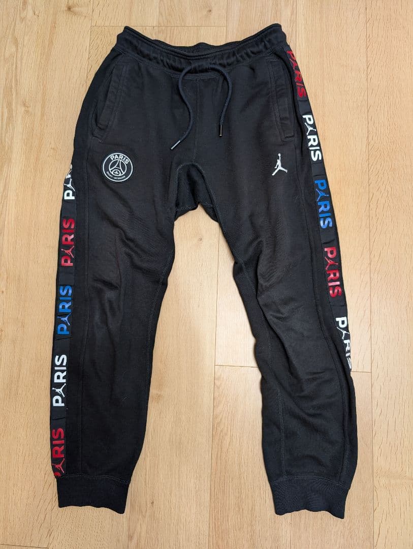 セット品 PSG パリサンジェルマン Tシャツ パンツ パーカー