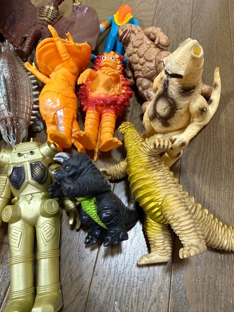 【レトロ】ウルトラ怪獣・恐竜 フィギュア まとめ売り 値下げ！