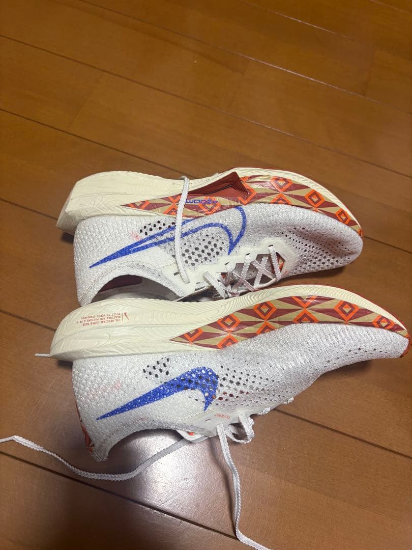 NIKEヴェイパーフライ3 25センチ