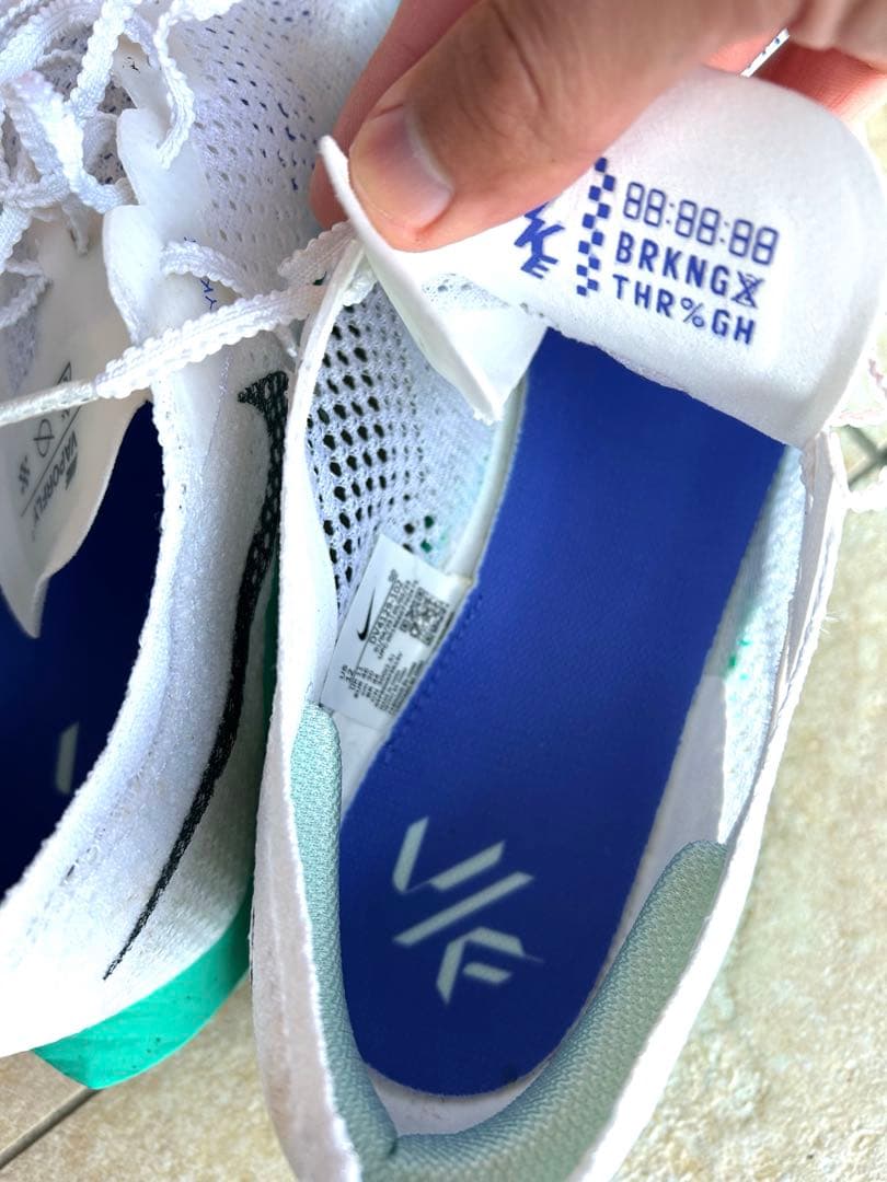 値下げ美品ヴェイパーフライ3 VAPORFLY 3