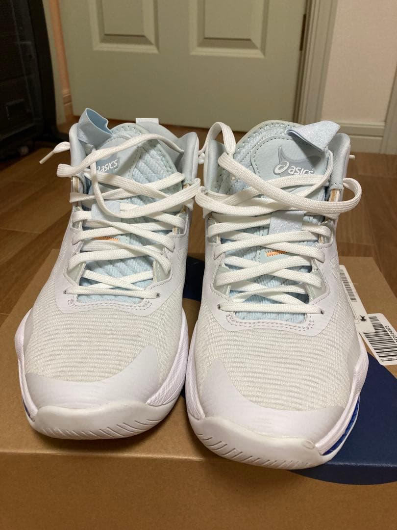 asics バスケットボールシューズ ホワイト/ブルーノバサージ3