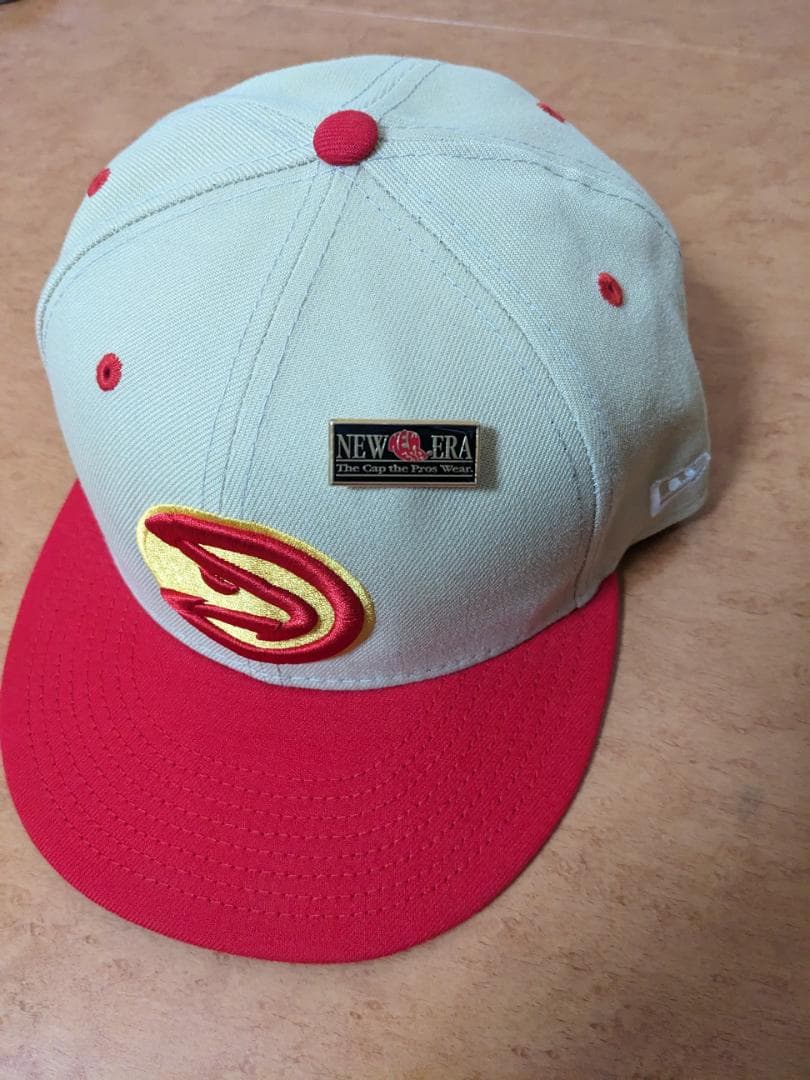59FIFTY DAY アトランタ・ホークス ベガスゴールド レッドバイザー