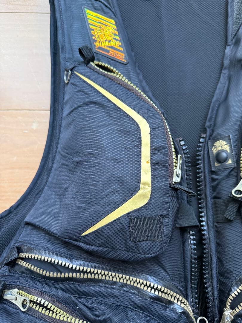 サンライン　フローティングベスト　ヒップガード　キャップ　おまけ付き