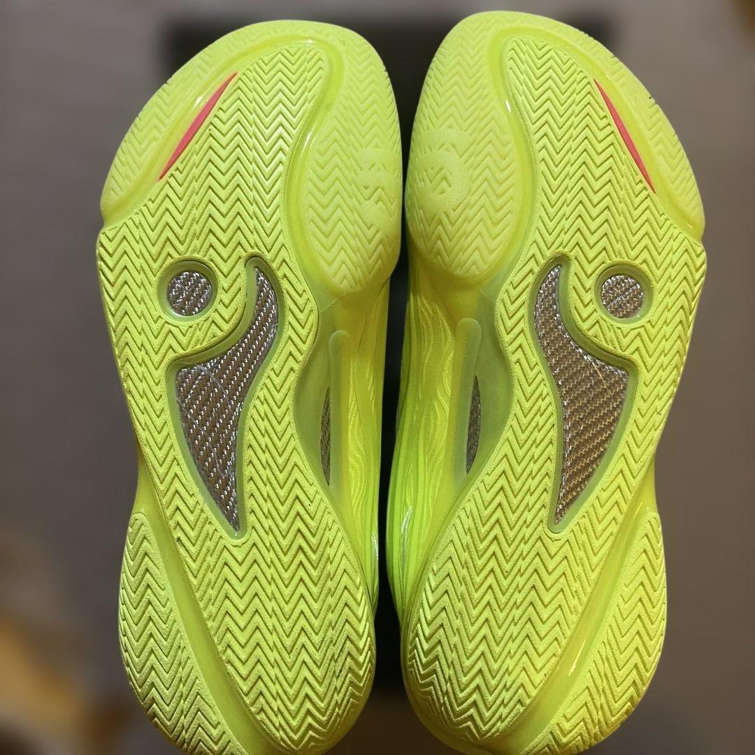 ［リーニン］WADE 808ネオングリーン28.5cm