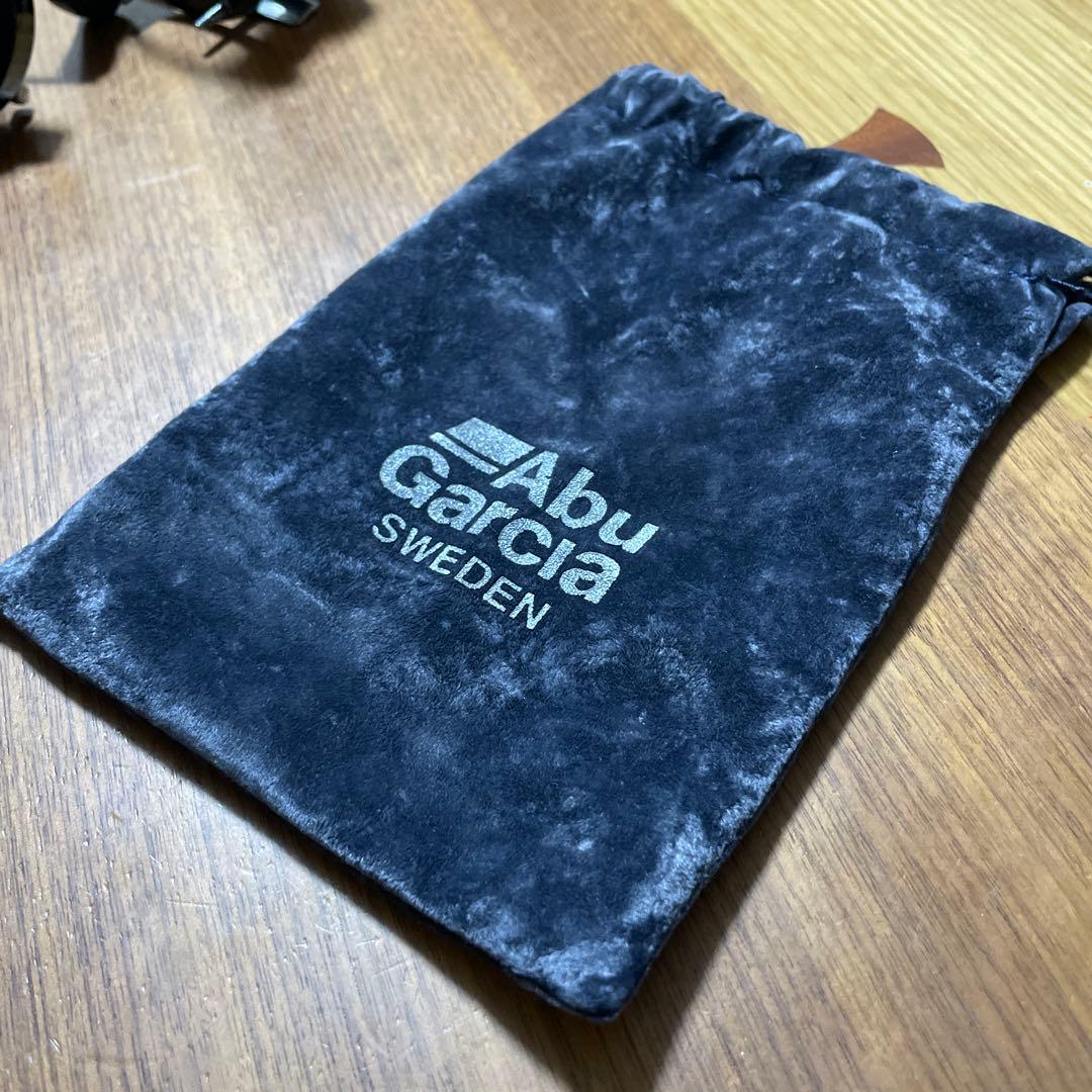 Abu ambassador 4600C Ultra Cast 右
