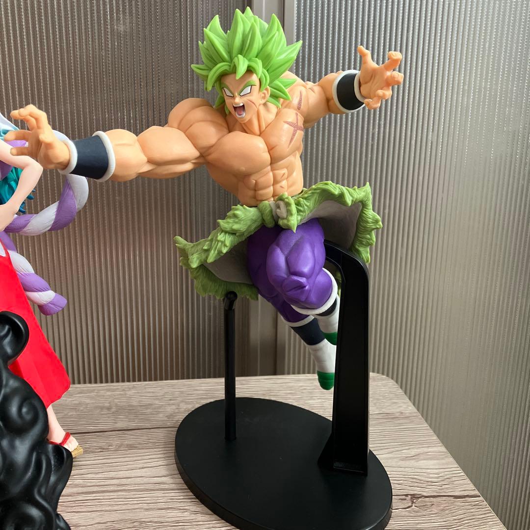 ワンピースフィギュア　ドラゴンボールフィギュア　まとめ売り