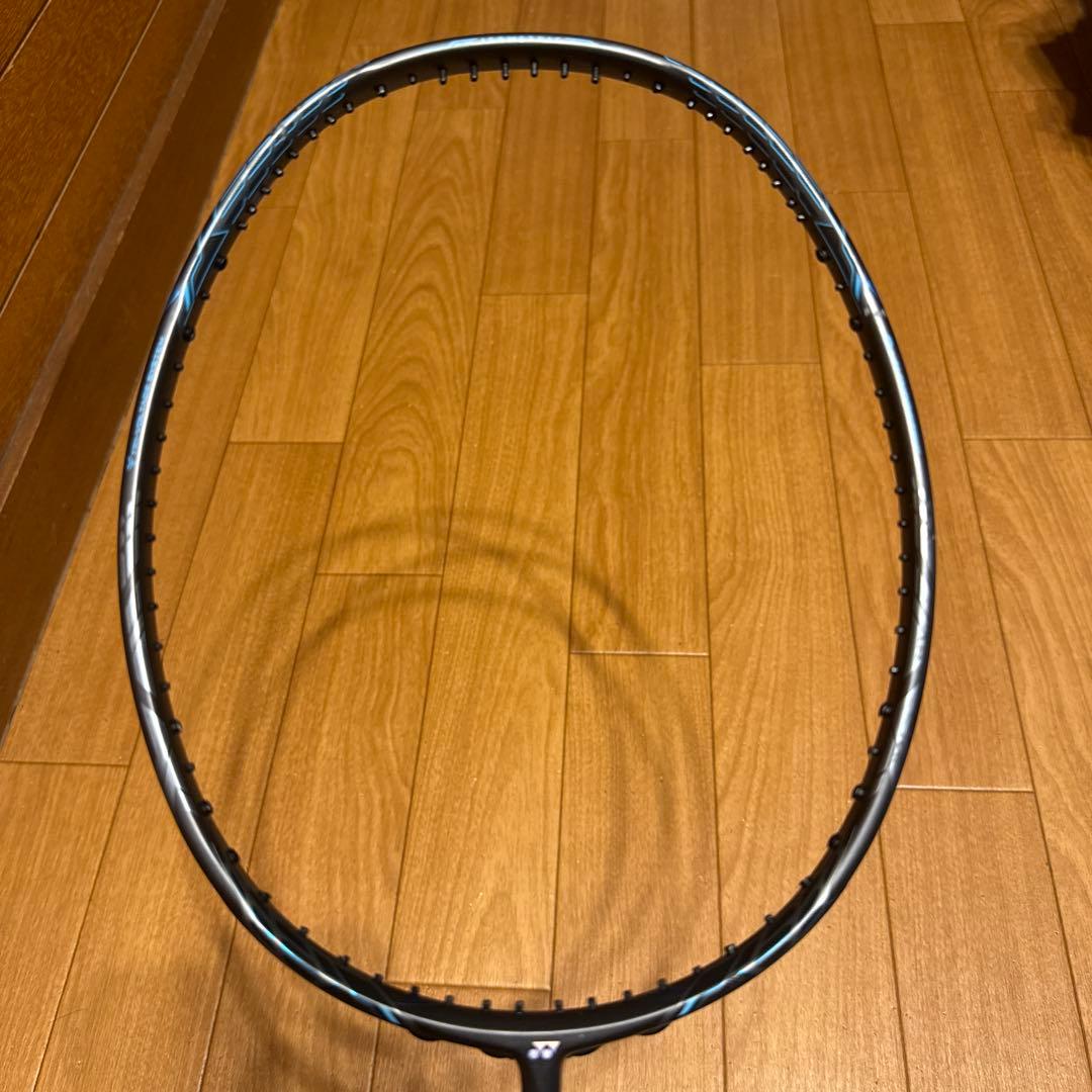 YONEX voltric z-force2バドミントンラケット