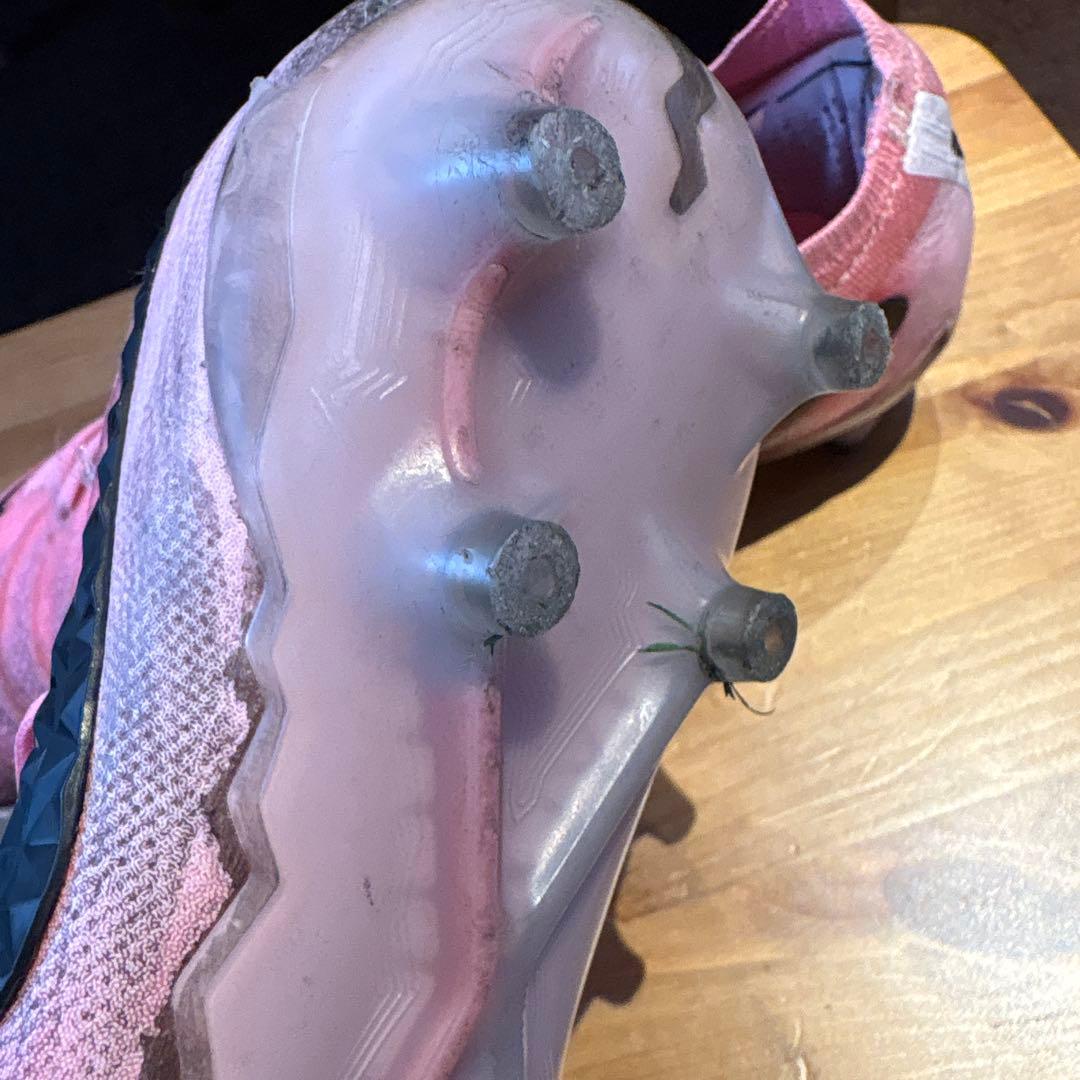 NIKE ファントム