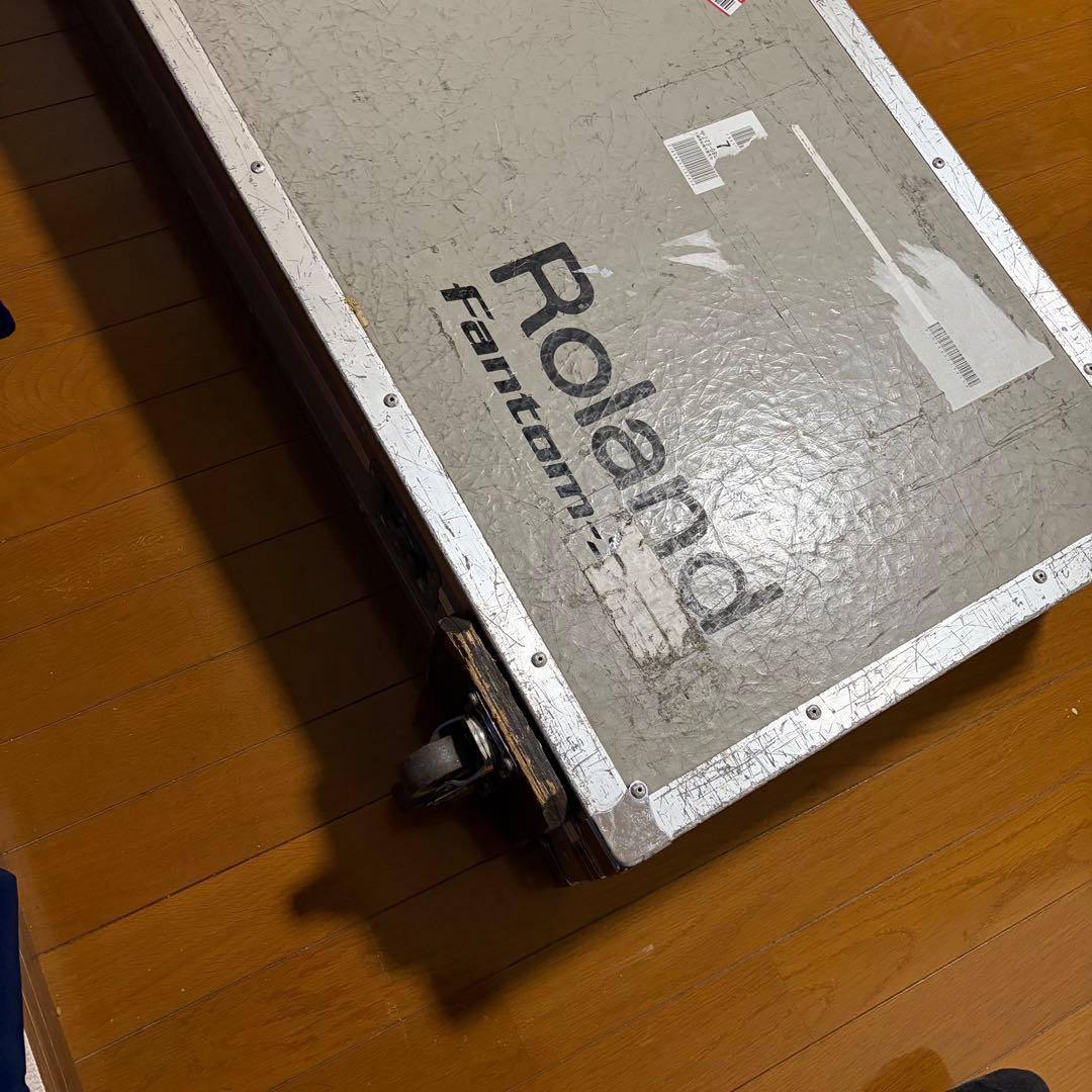 Roland FANTOM X8 88鍵盤 シンセサイザー 専用ハードケース付き