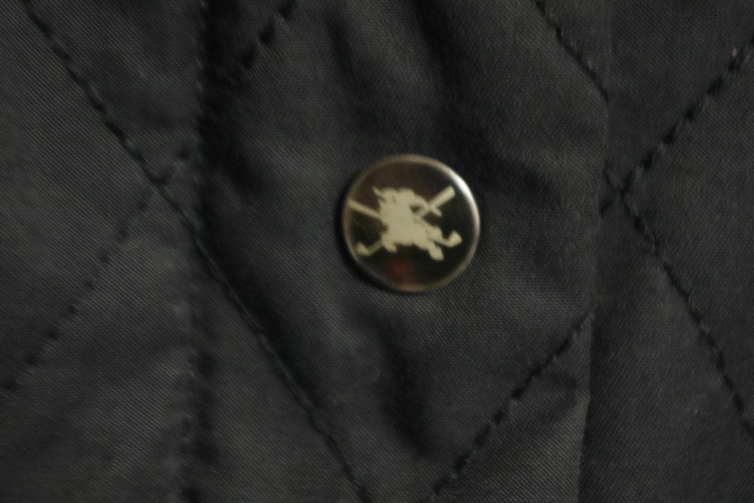 【美品】BURBERRY ネイビー キルティングジャケット M ノバチェック