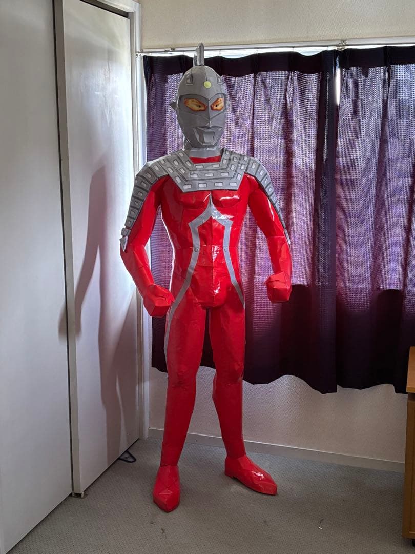 ウルトラセブン 等身大ペーパークラフト 完成品 178cm 特大サイズ ニス仕上
