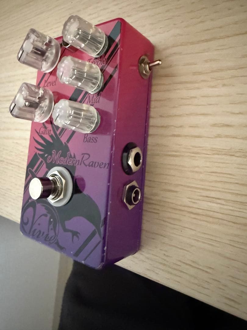 Vivie Modern Raven ディストーション　一部ジャンク