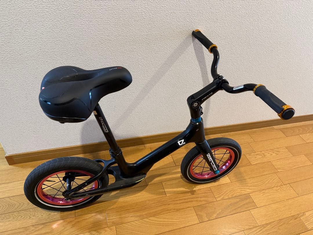 大人用カスタムランバイク 12インチ