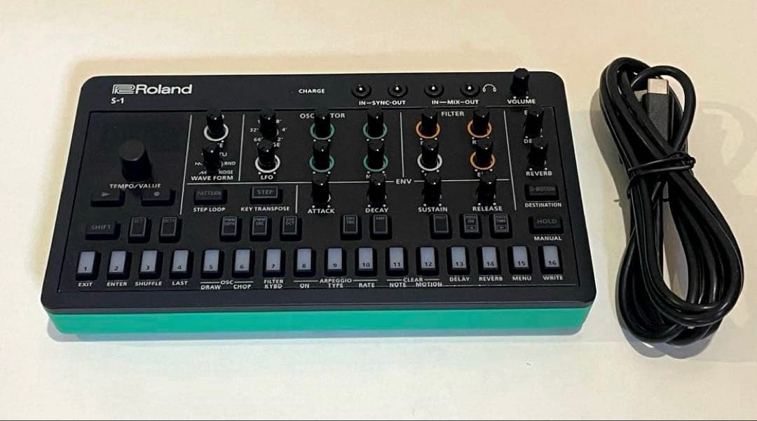 鍵盤楽器 Roland TWEAK SYNTHESIZER S-1
