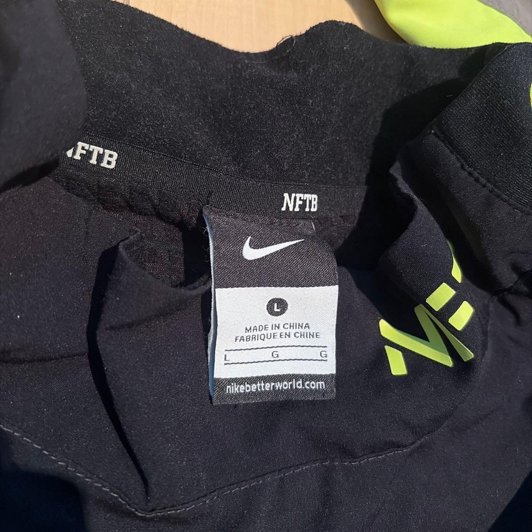 Nike ピステ・ウィンドブレーカー NFTB
